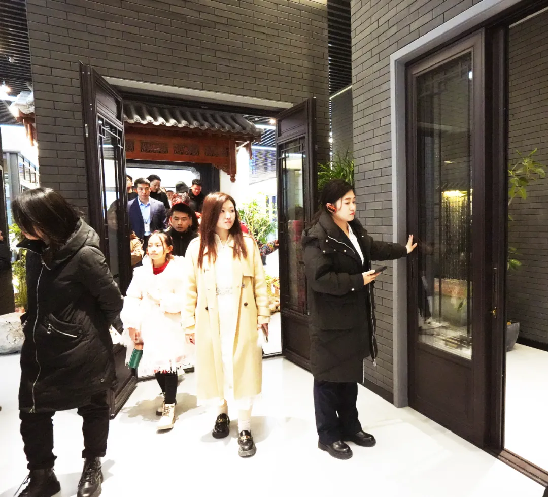 image_1774506159_008