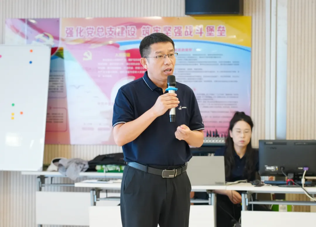 image_1778830312_010.webp